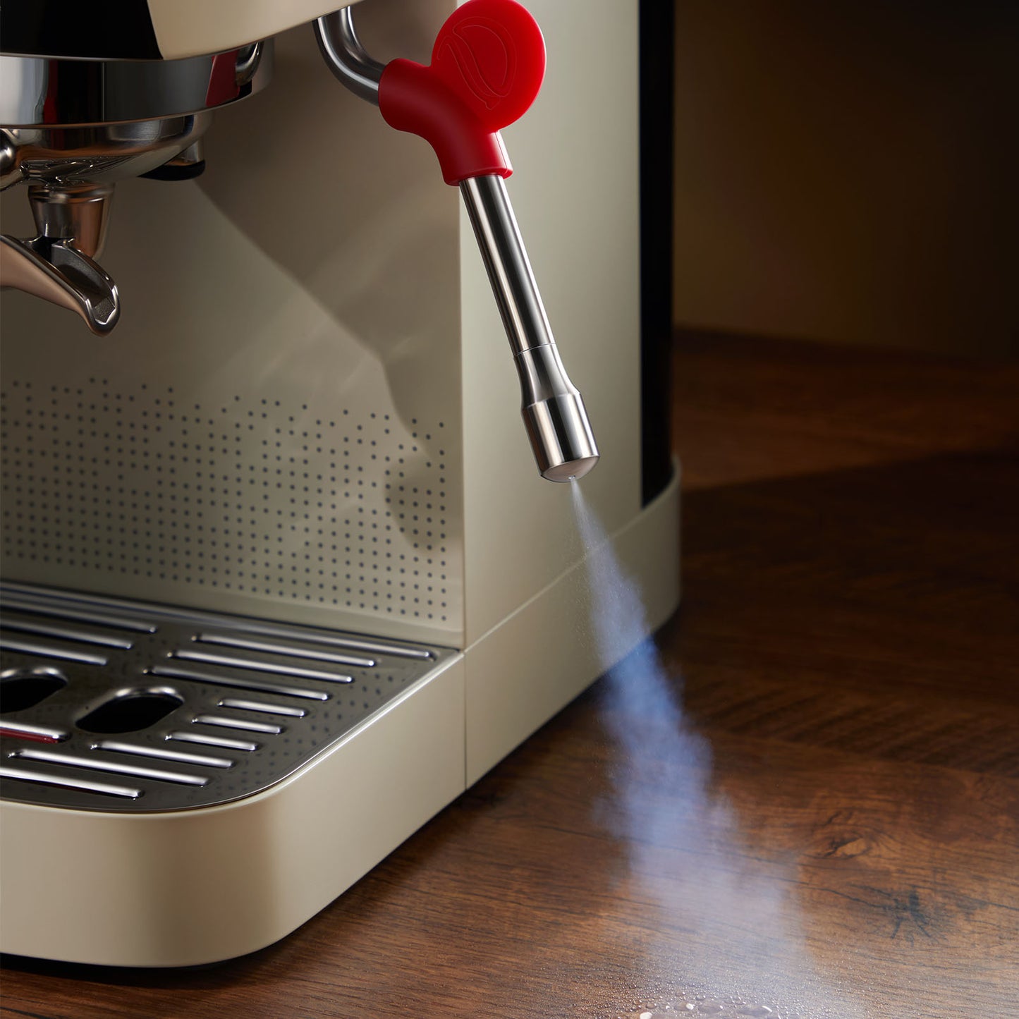 espresso machine with 10mm powerful steam wand 